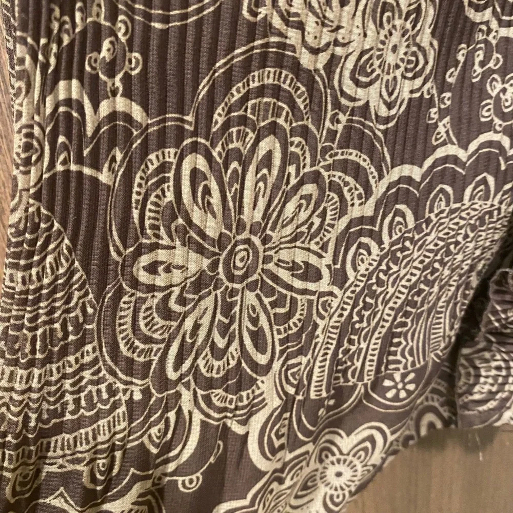 APT.9 Brown Floral Sheer Crinkle Blouse XL Ruffle Forest Fairy Grunge Goblincore - Picture 7 of 11